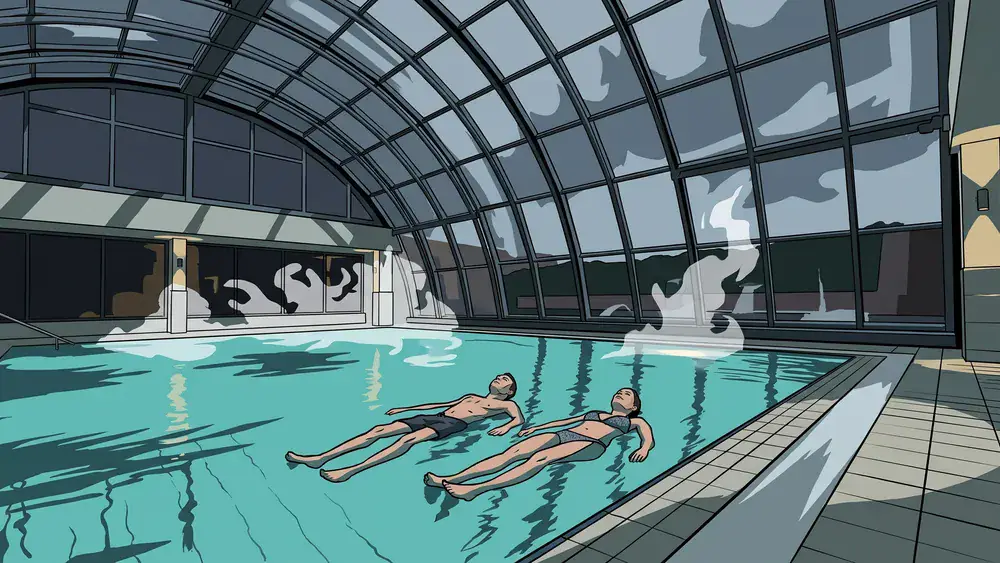 Therme Wien – Zwei Personen im dampfenden Innenbecken, während Regen an der Glaskuppel herunterläuft